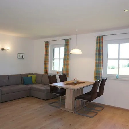 Hausleitner Apartment Zell am Moos